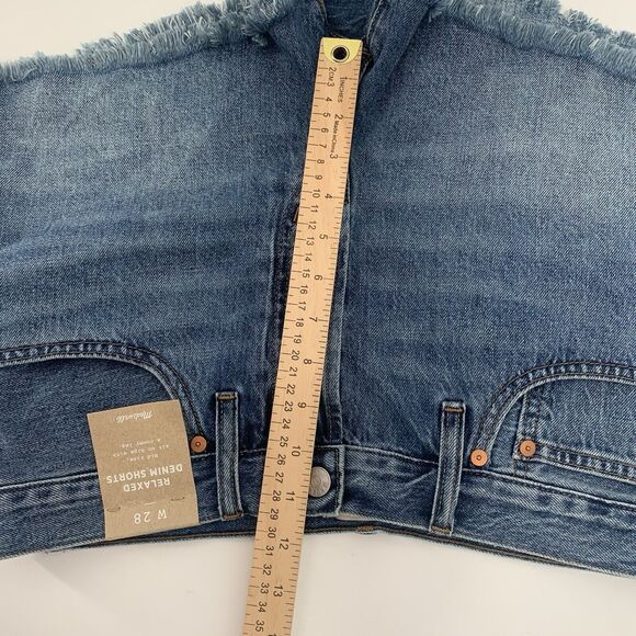 Madewell Denim Shorts Womens Size 28 Relaxed Mid Length Medium Wash Button Jean - Picture 9 of 12
